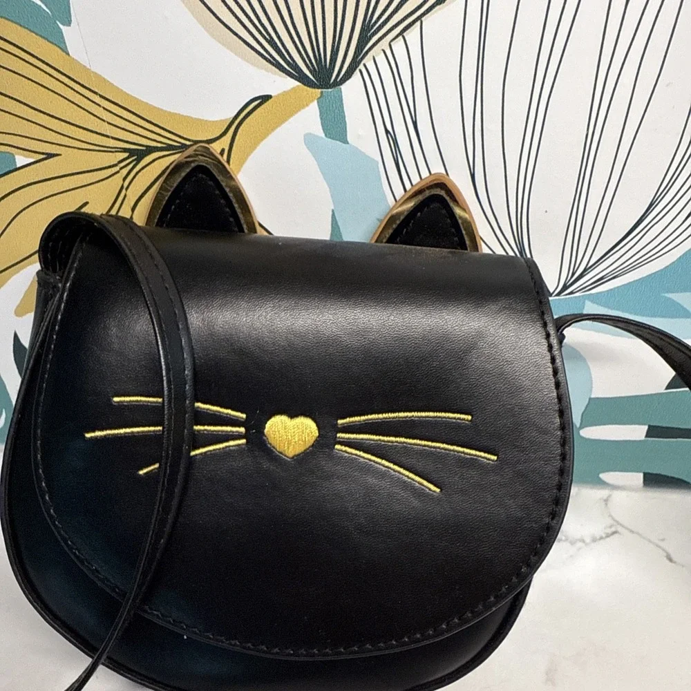 black kitty shaped crossbody purse‎ 6x5